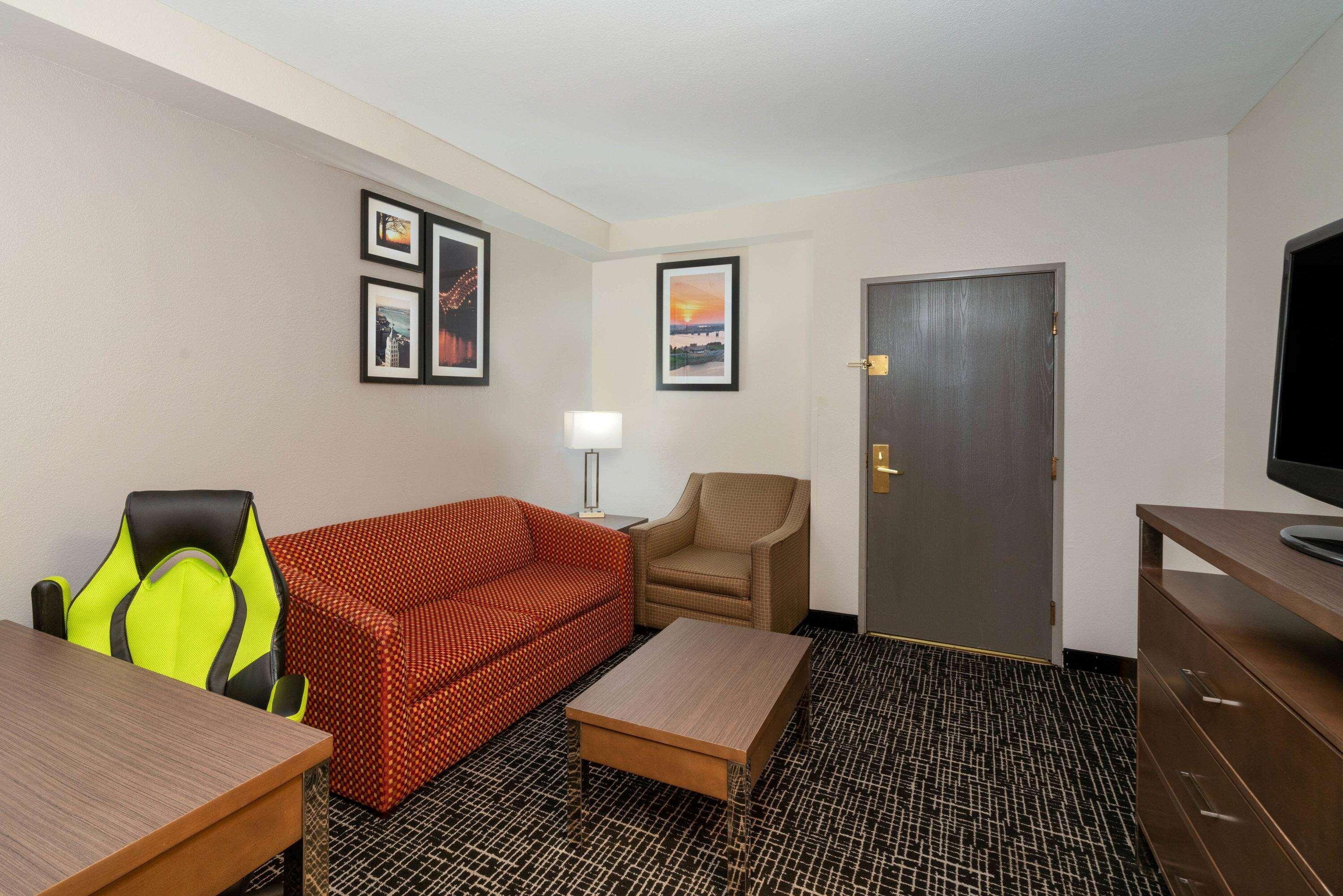 Hotel Wingate By Wyndham East Memphis